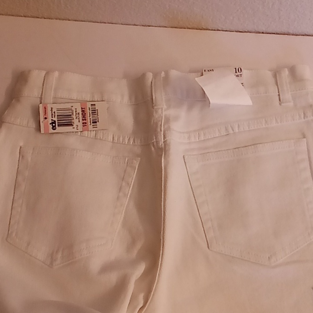 NEW Style&Co. Jeans Travel Beachy Party Size 10 Short White Color B6 - Picture 4 of 12